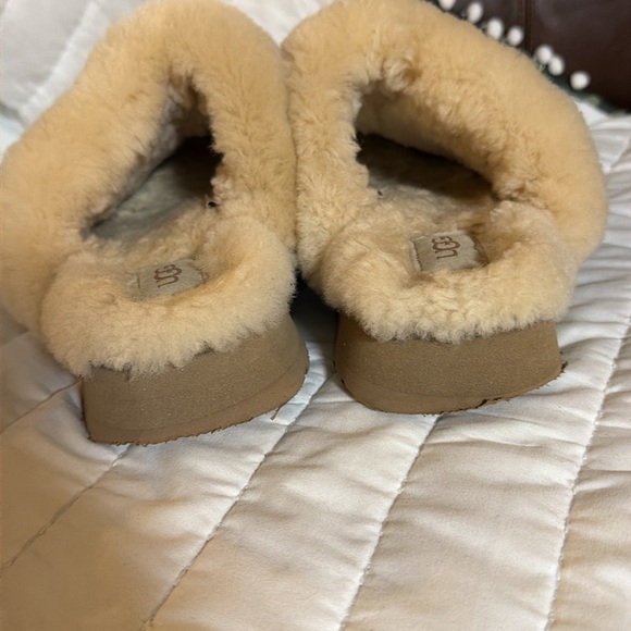 UGG Tan Slip on Disquette Mules - Picture 3 of 5